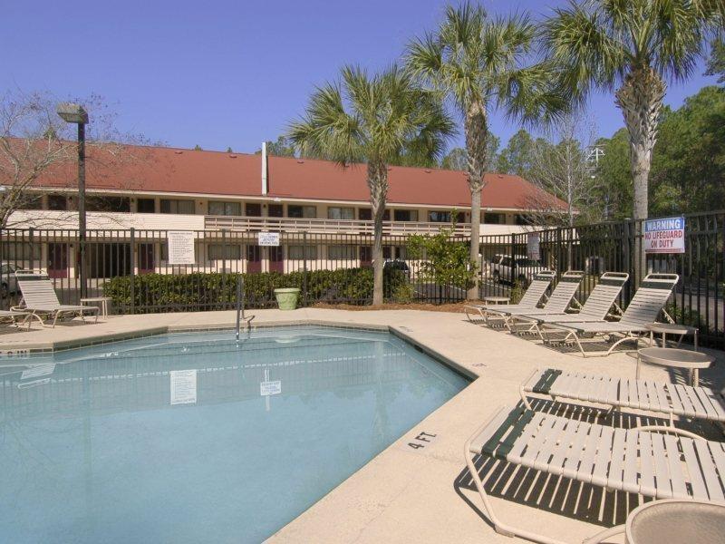 Red Roof Inn Jacksonville Airport Buitenkant foto